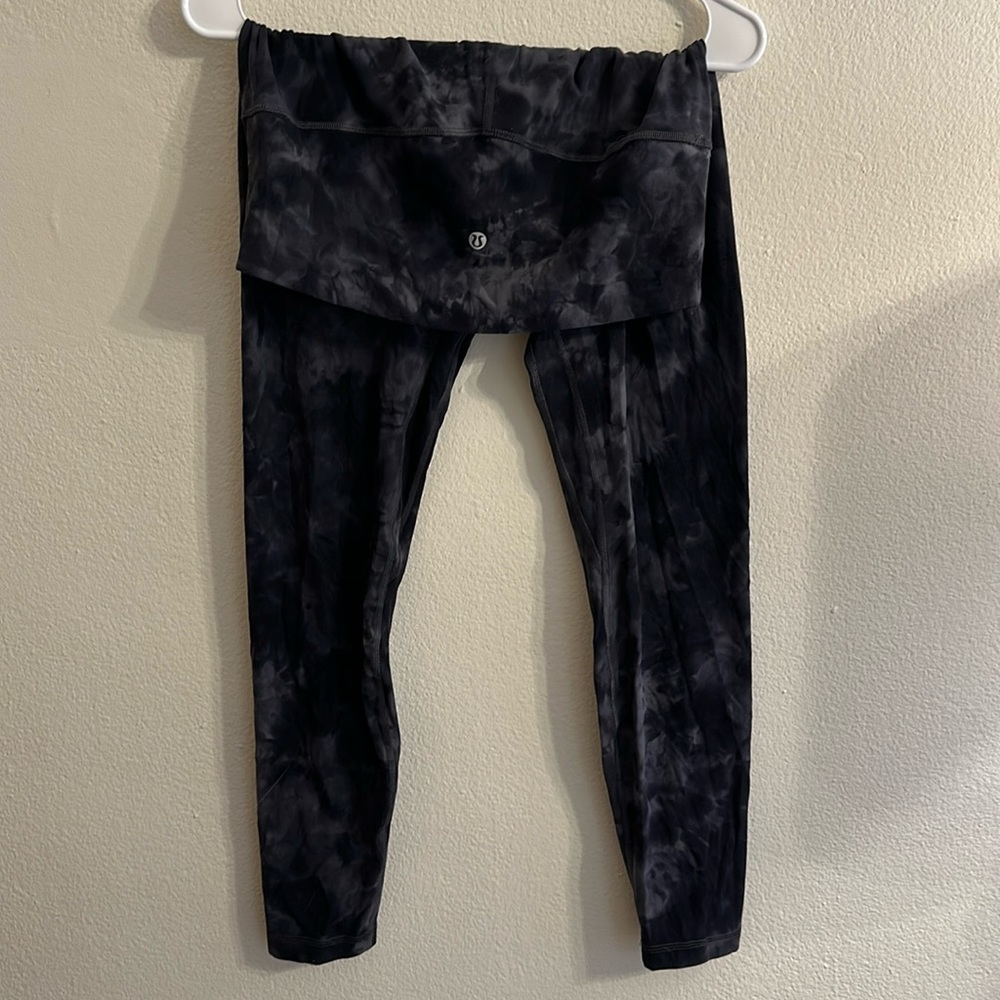 Diamond Dye Pitch Grey Graphite Grey Align Leggings
